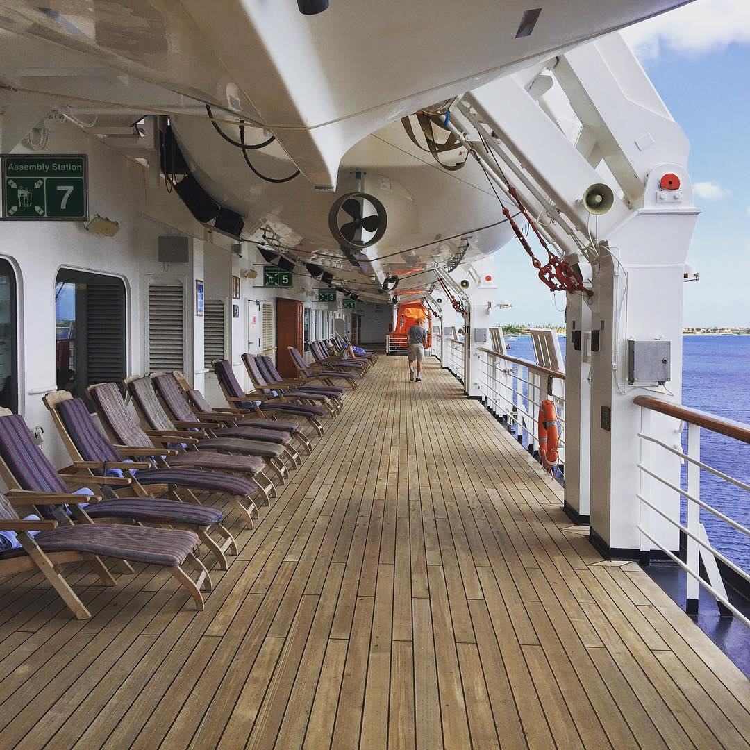 Promenade Deck on Holland America's Nieuw Amsterdam