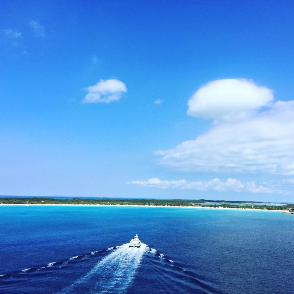 A tender boat heading to Holland America Line's private island, Half Moon Cay in the Bahamaas