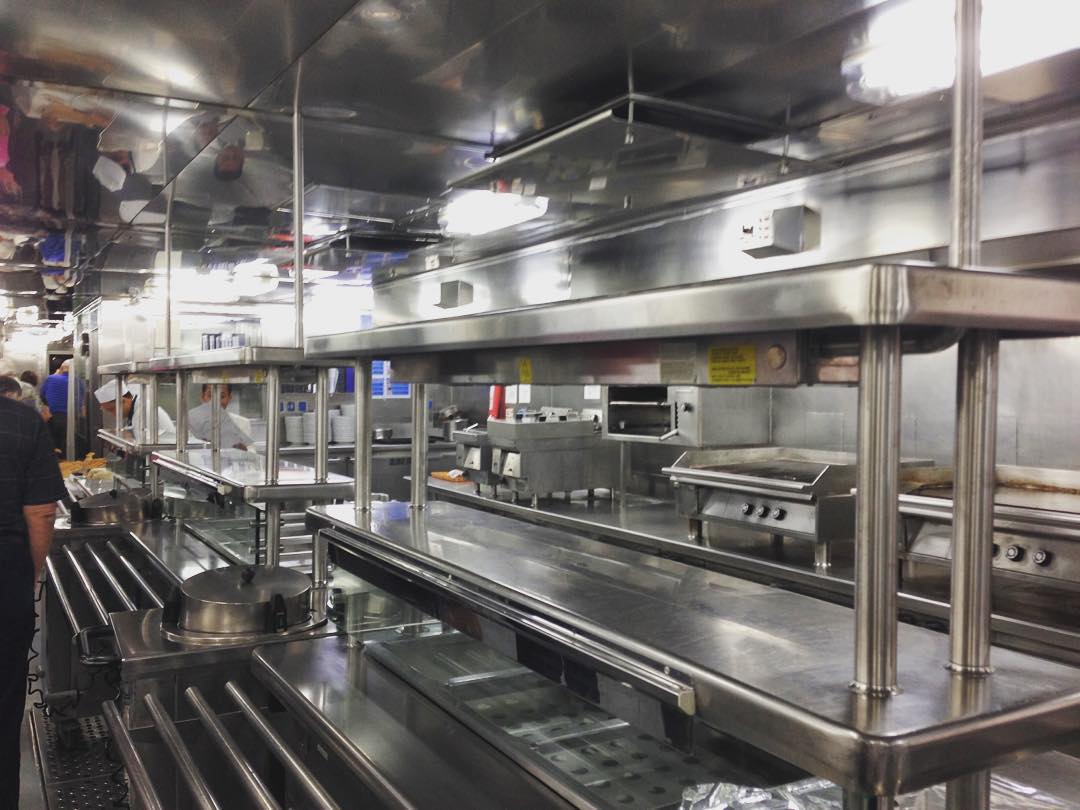 Behind the scenes in the galley of the Zuiderdam