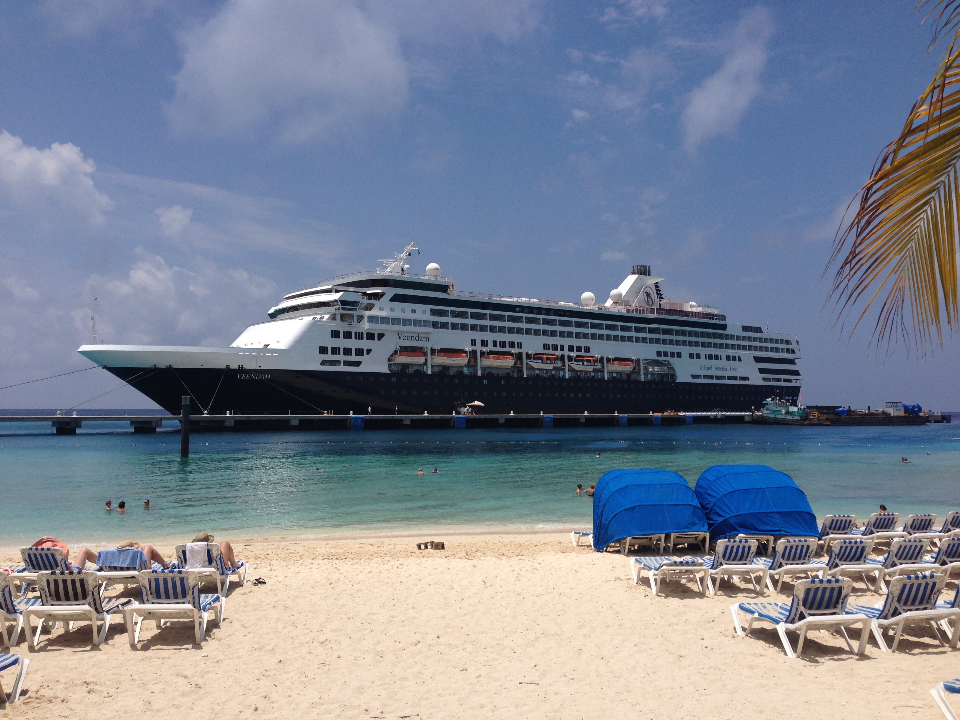 Holland America Line's ms Veendam in Grand Turk