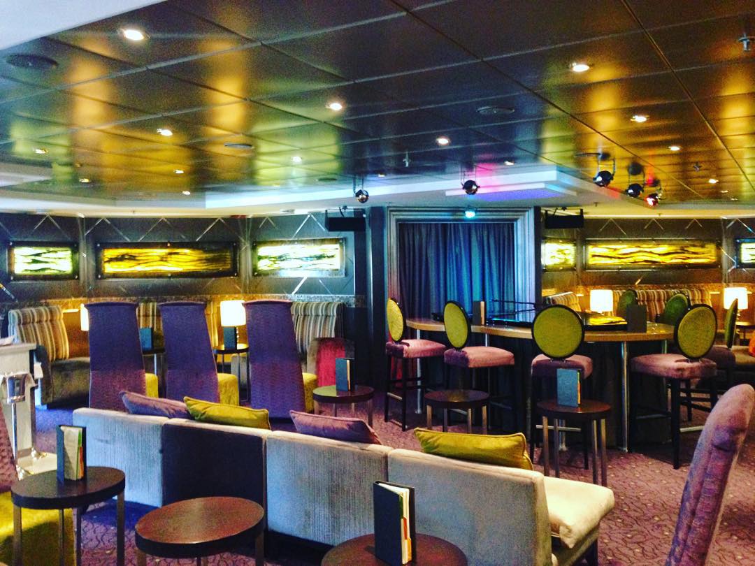 Mix Bar on the Veendam