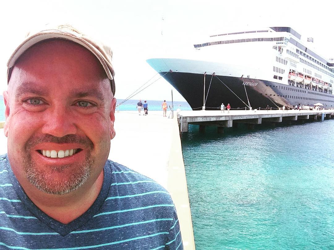 A selfie in front of the Veendam in Grand Turk