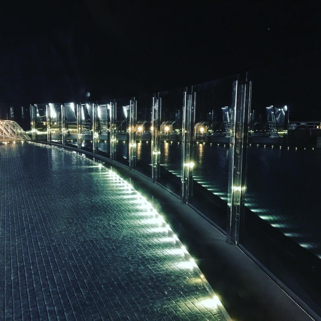 The infinity pool on the MSC Divina