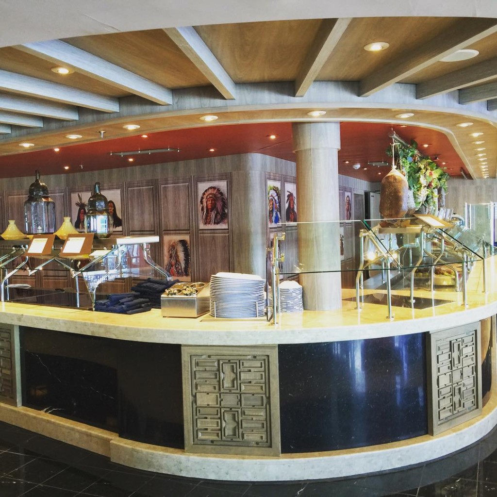 The Calumet and Manitou Buffets on MSC Divina