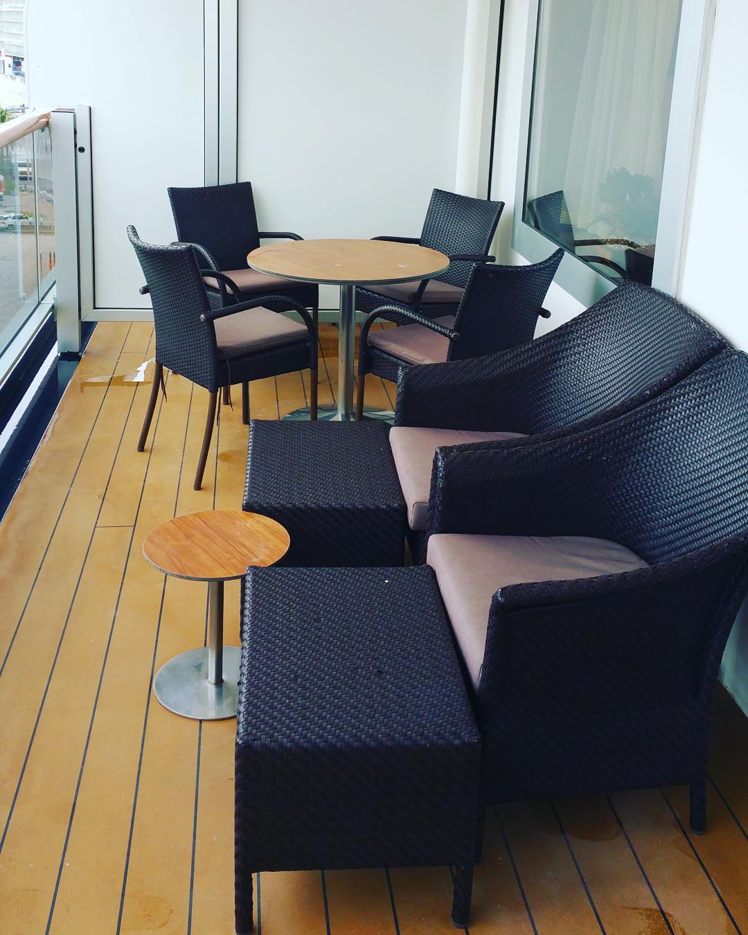 Neptune Suite 7052 on Holland America Eurodam