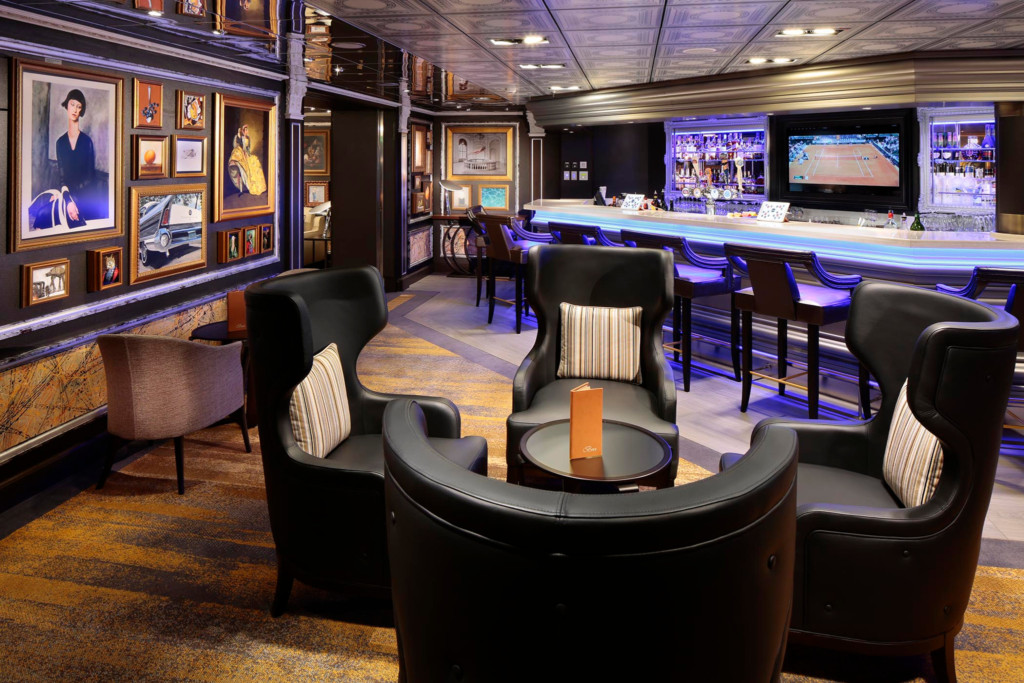 Gallery Bar onboard Holland America Line's ms Westerdam