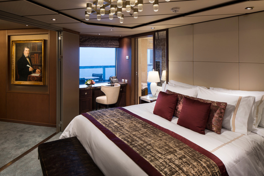 Pinnacle Suite (Bedroom) Cat. PS - Room #7053 Deck 7 Midship Starboard Koningsdam - Holland America Line