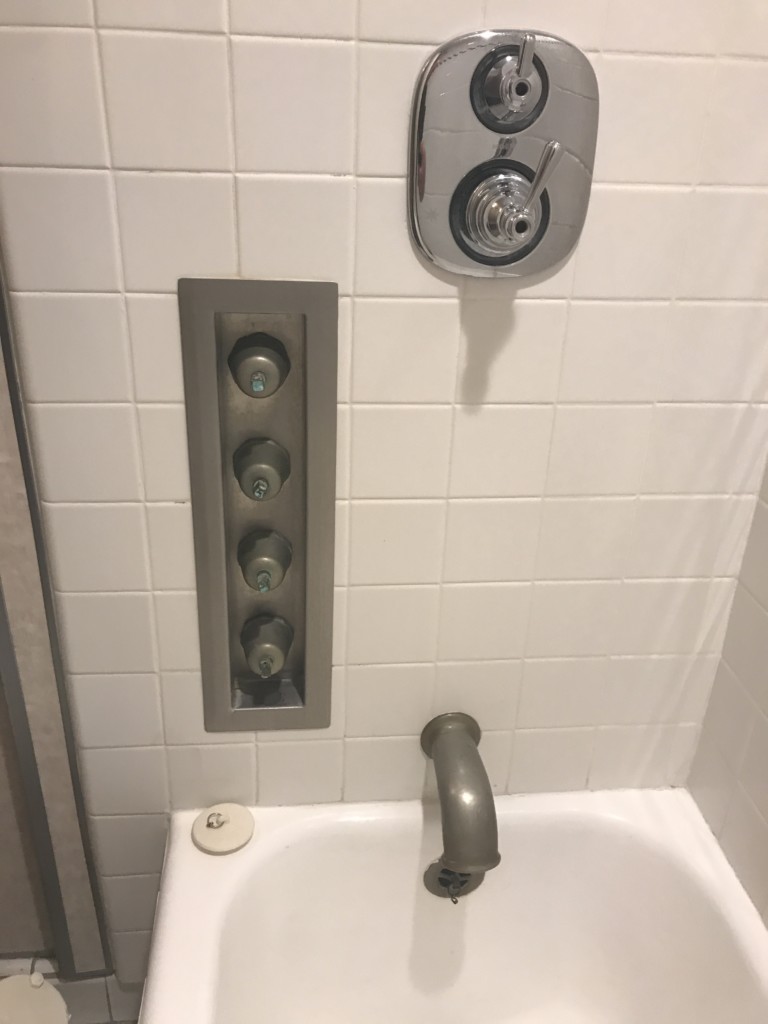 The tub and shower on stateroom M-033 on the Queen Mary