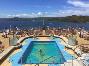 Sea View Pool on Noordam