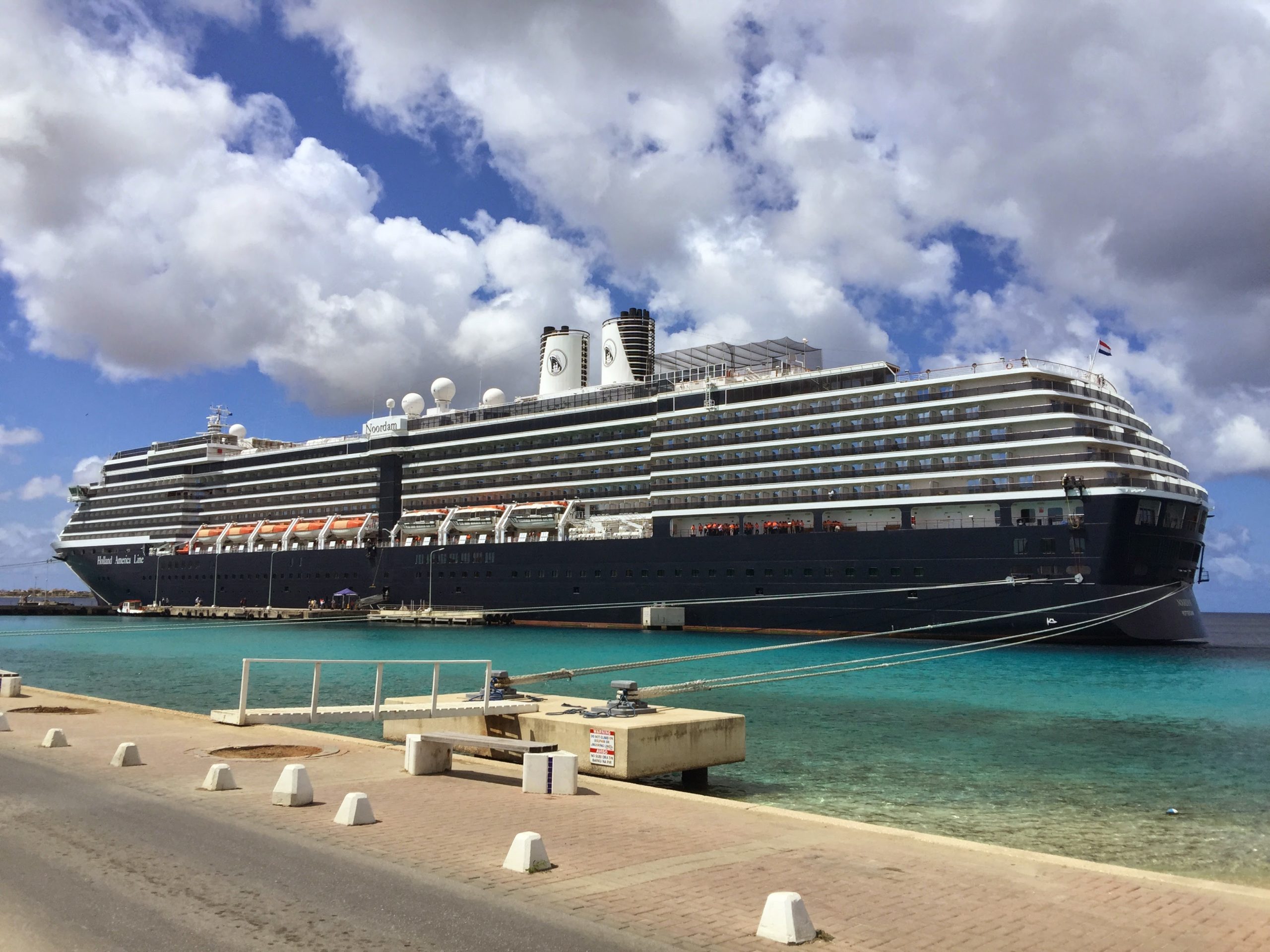 Noordam docked in Bonaire