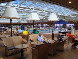 Noordam pool deck