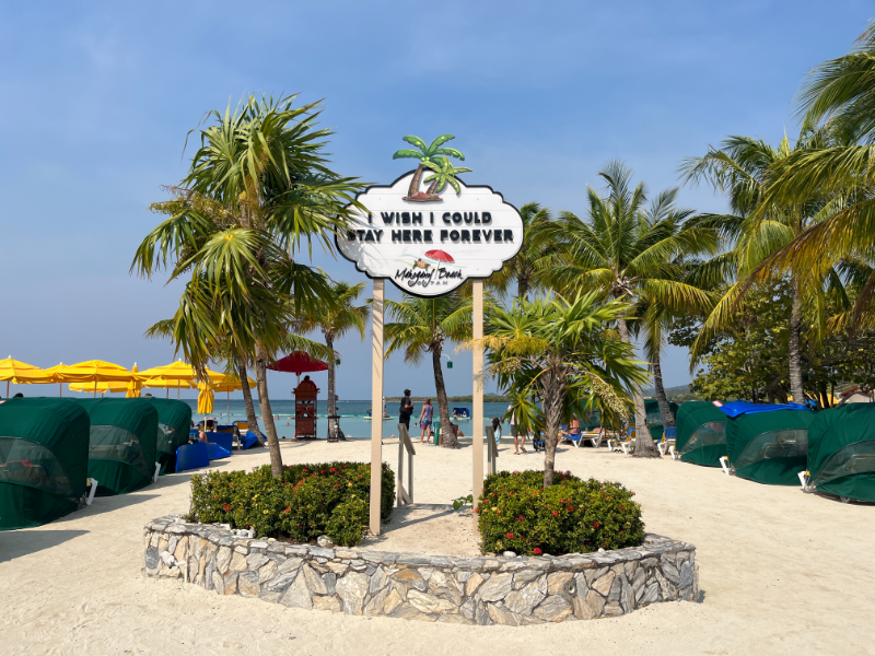 Mahogany Bay beach