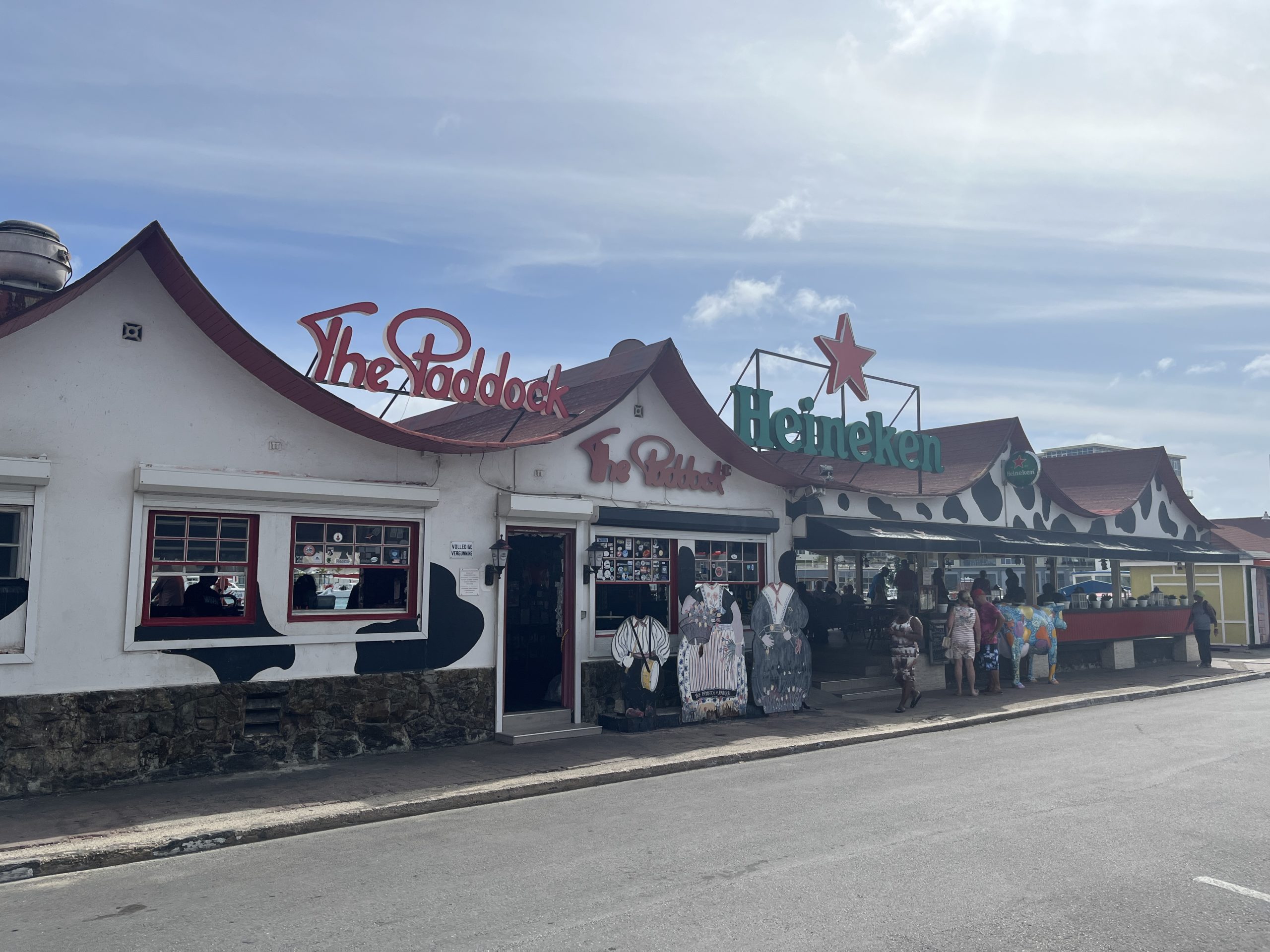 The Paddock, a beer garden in Aruba.