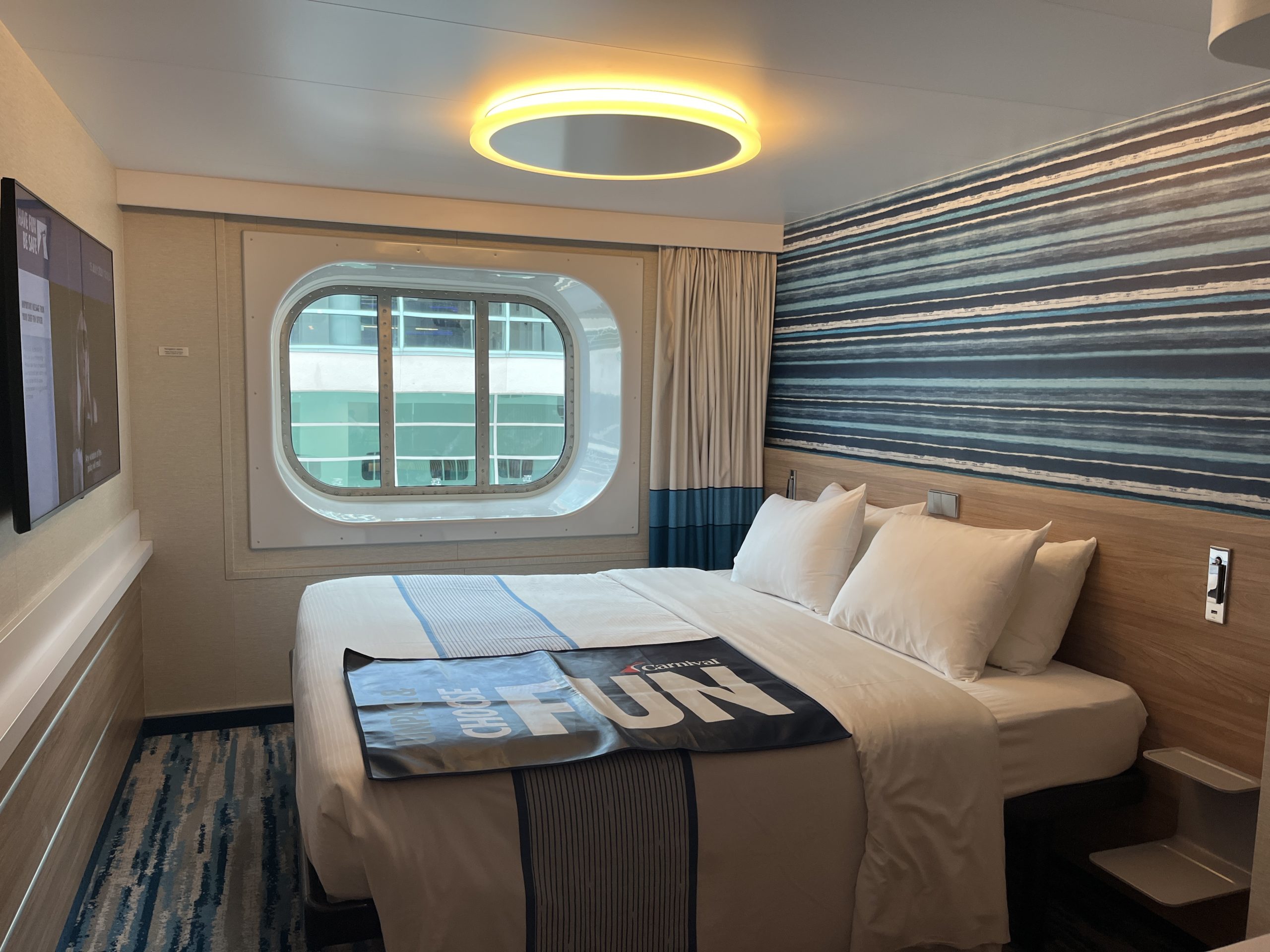 Oceanview stateroom 5429 on Carnival Celebration