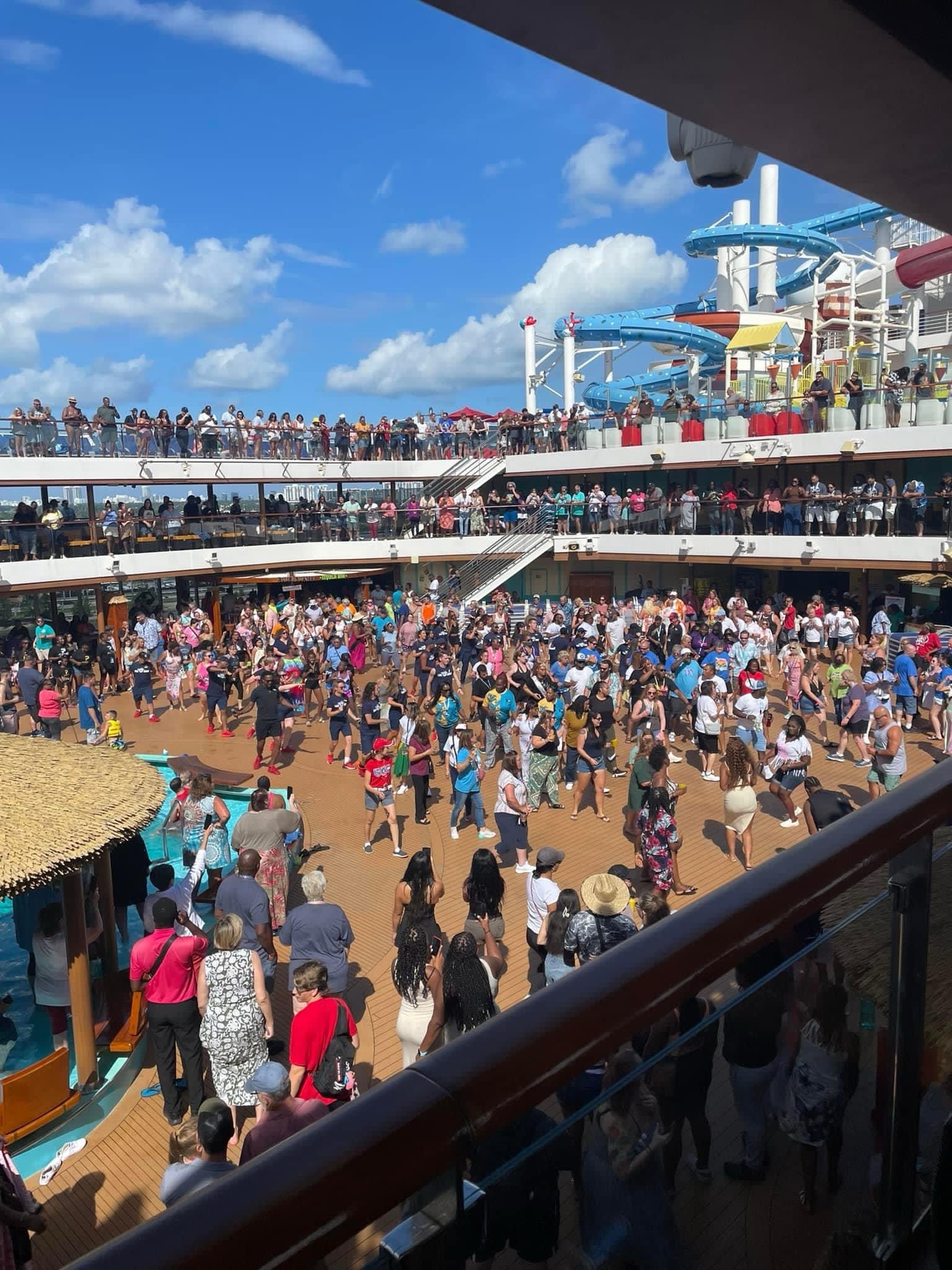 Lido Deck on Carnival Horizon