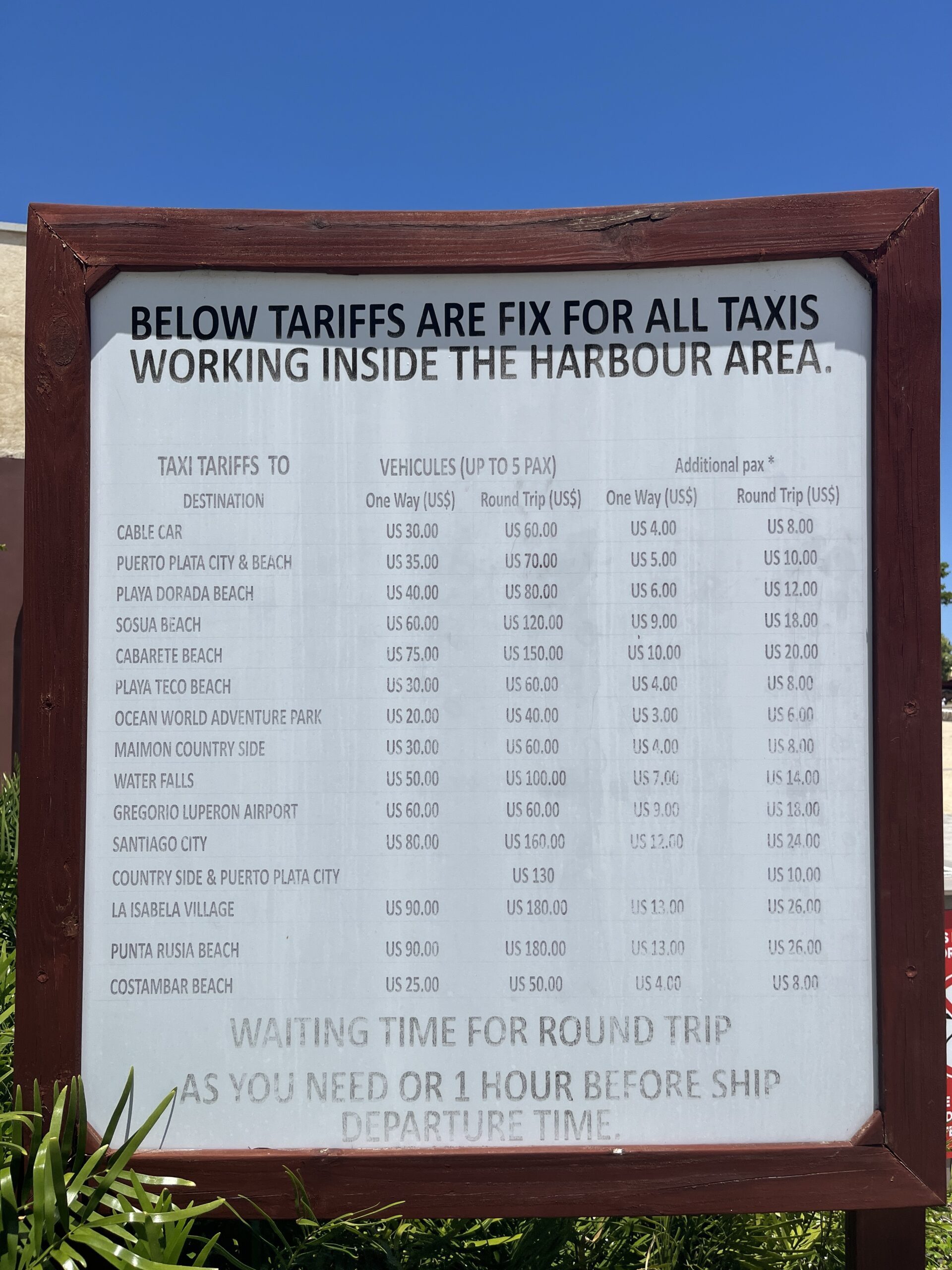 Taxi prices from Amber Cove as of September 2023