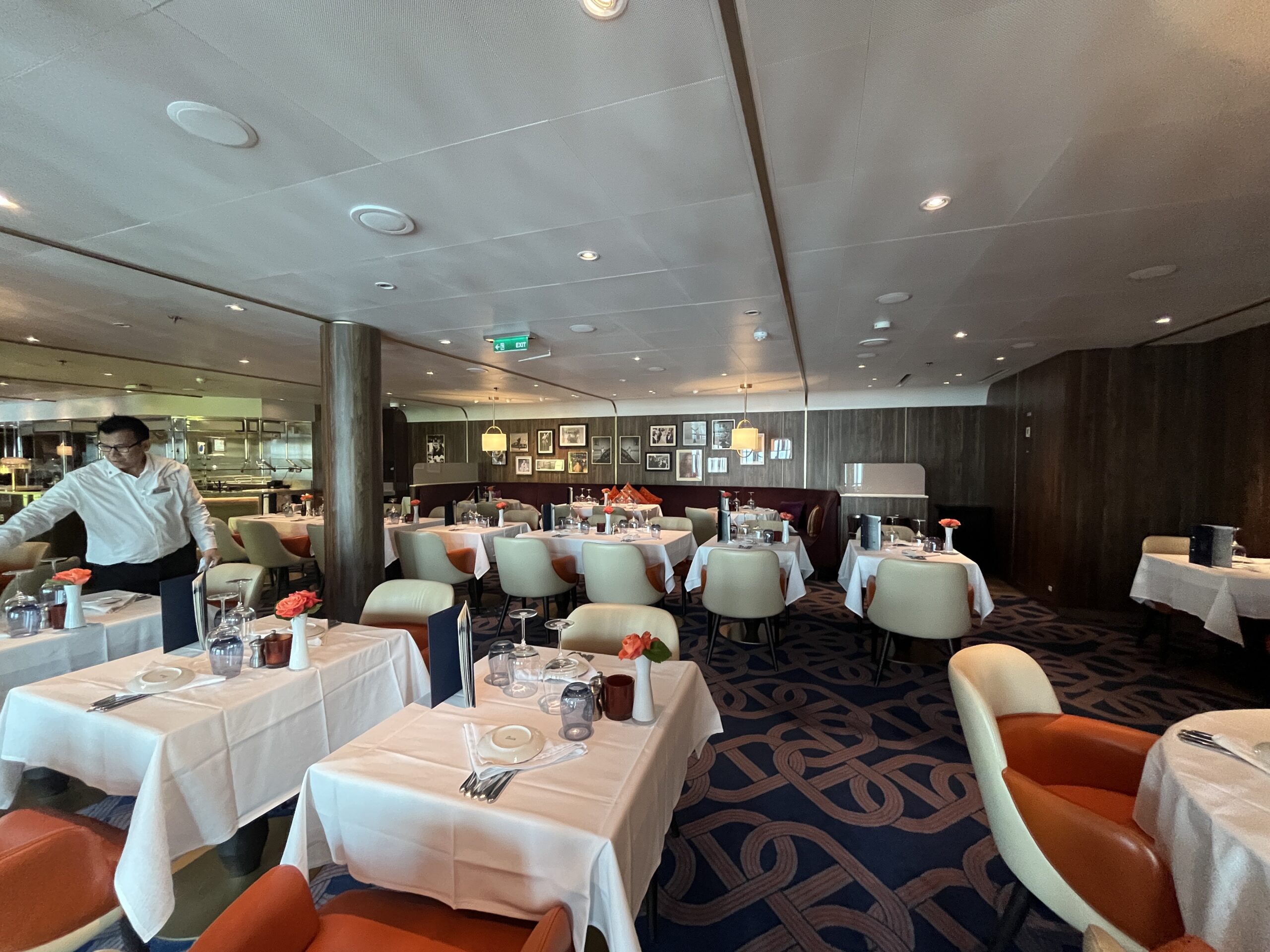 Club Orange Restaurant on Rotterdam