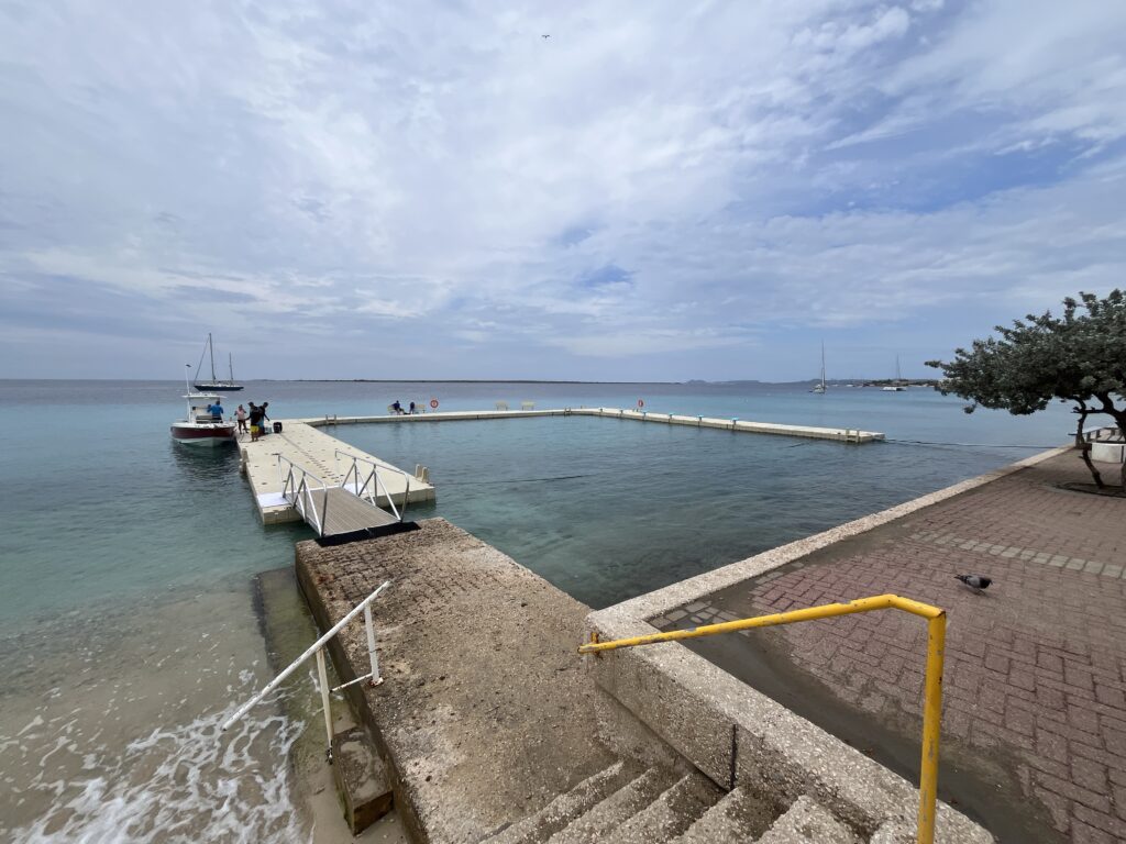 A new floating pier in Kralendijk, Bonaire