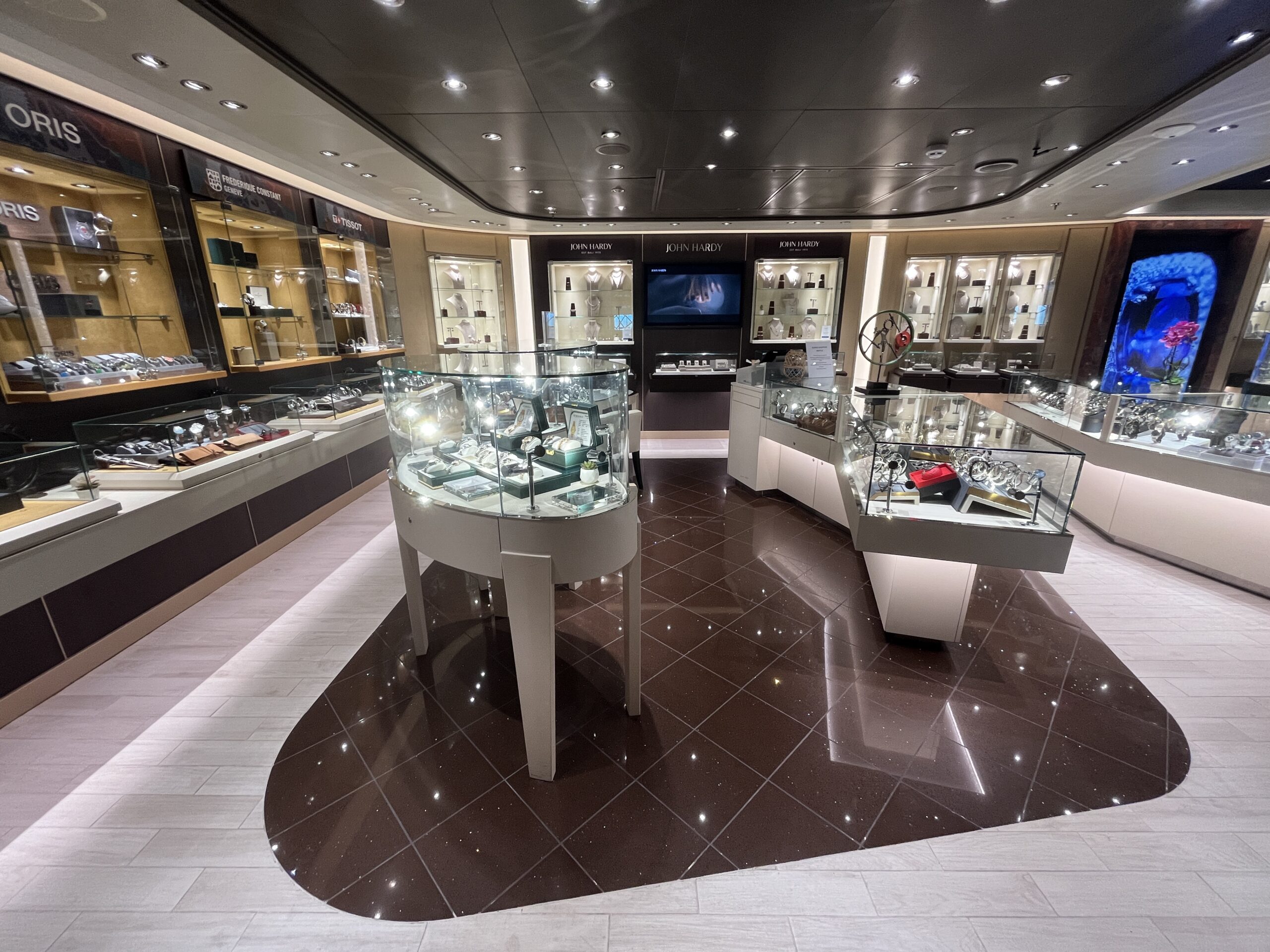 Shops onboard Rotterdam