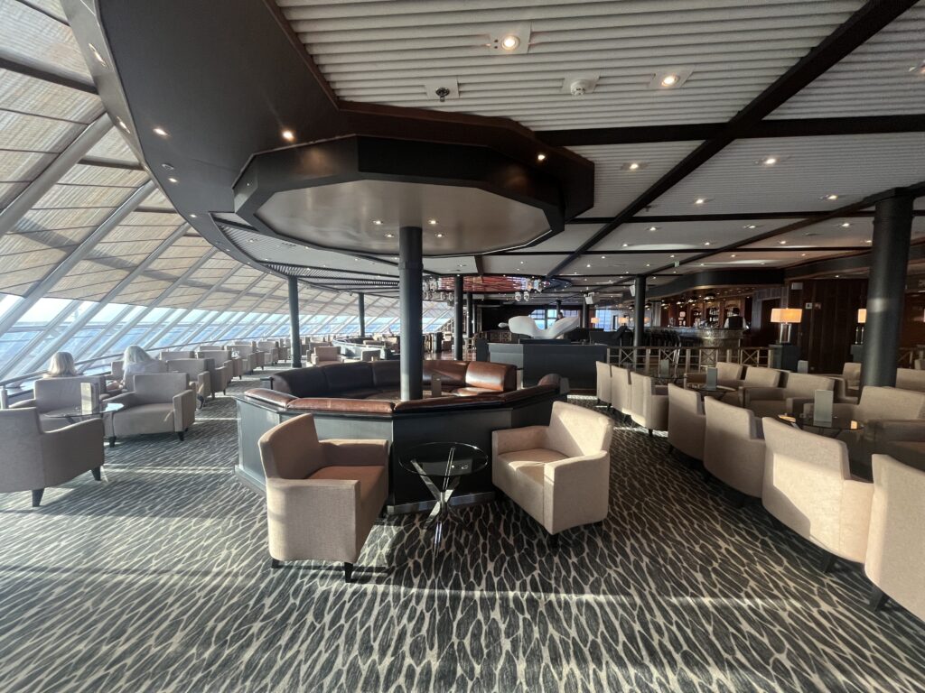 Pinnacle Lounge, the observation lounge, on Norwegian Sky