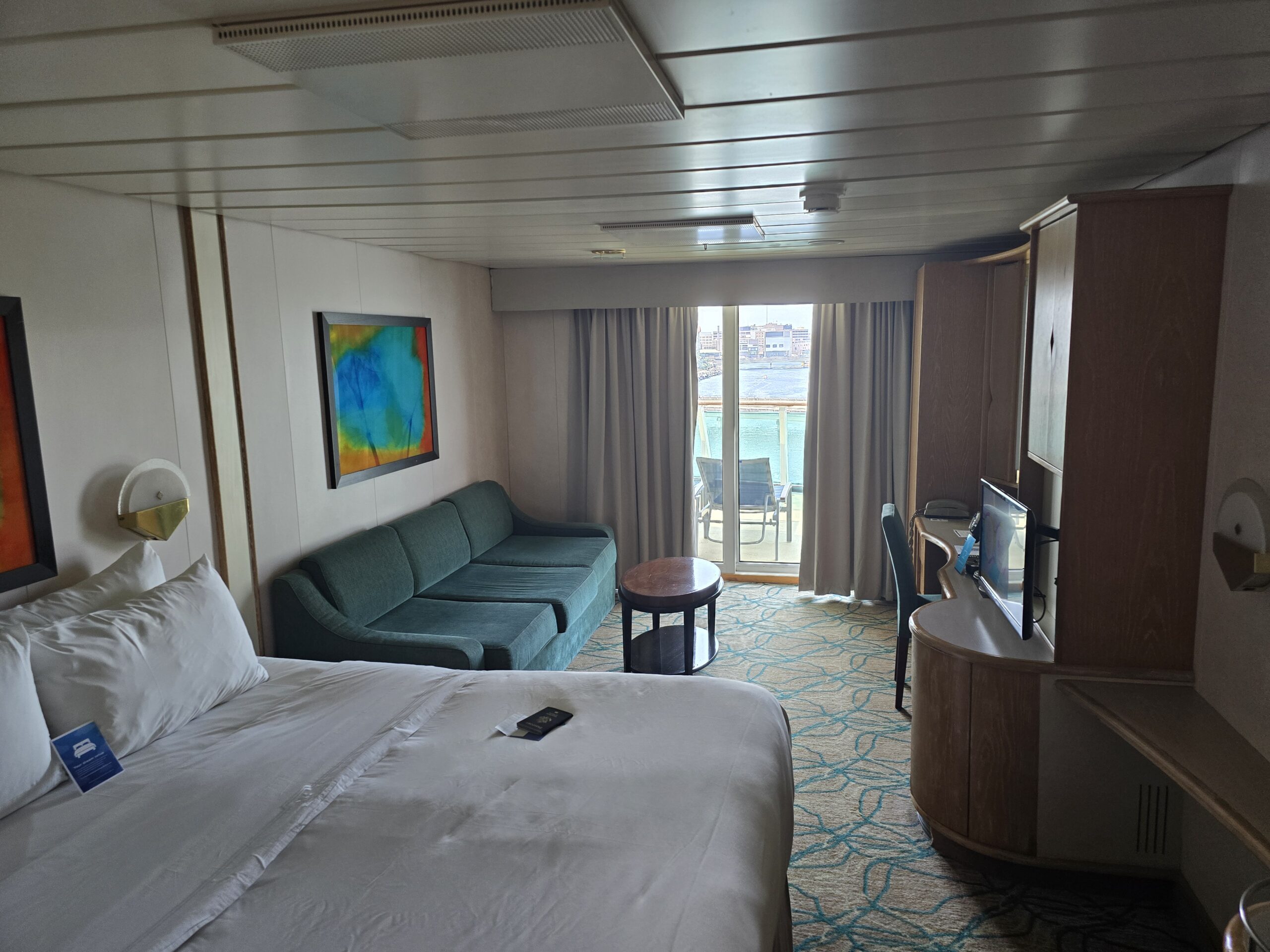 Grandeur of the Seas Junior Suite 7154