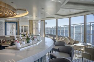 Fizz Champagne Bar on MSC World America