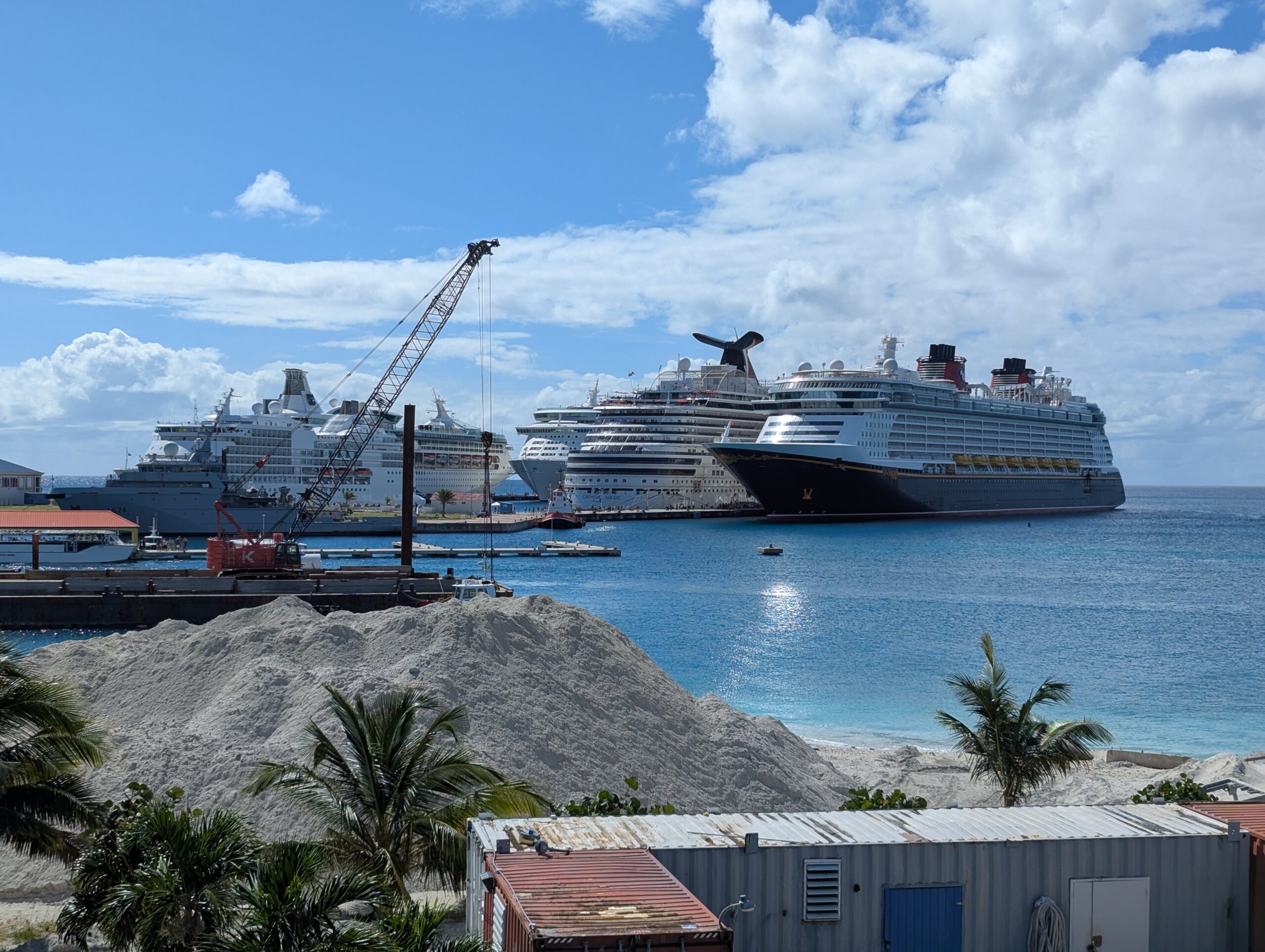 Disney Fantasy in St. Maarten