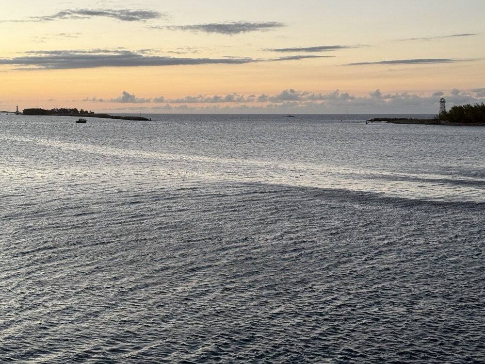 Sailing away from Nassau