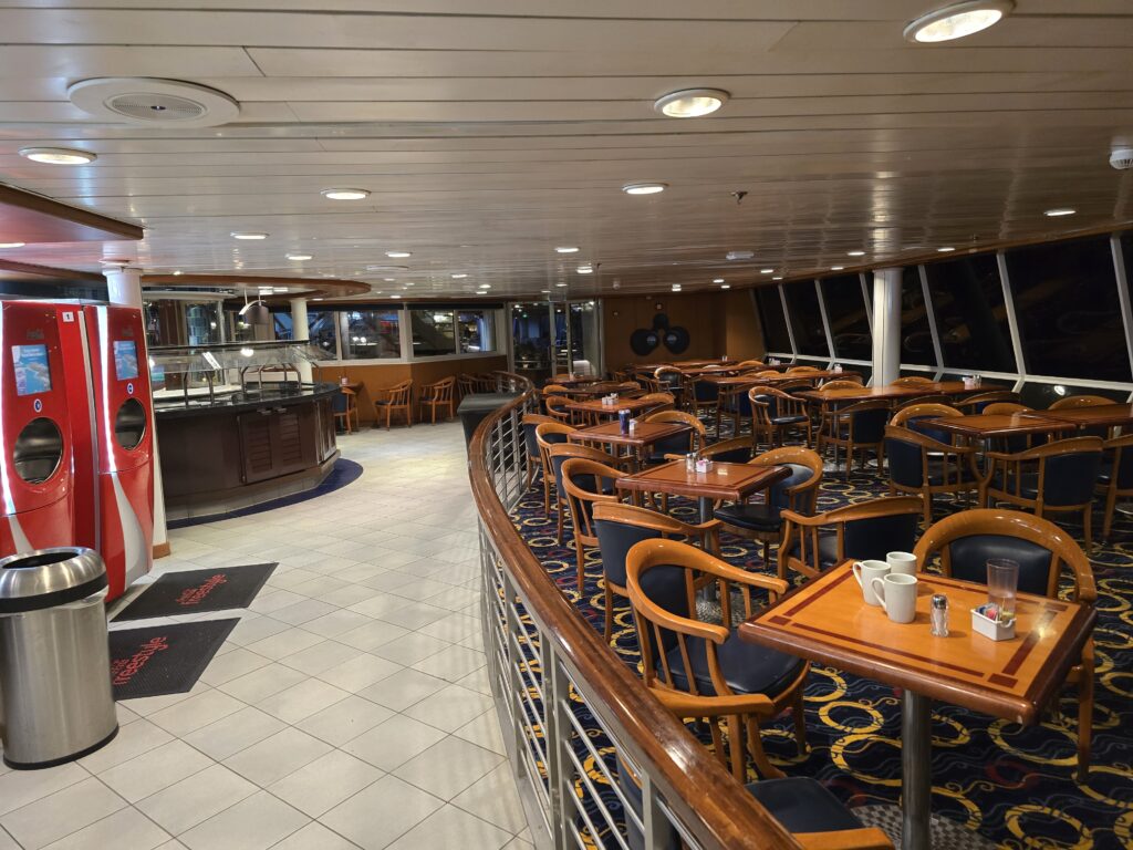 Windjammer Annex on Enchantment of the Seas