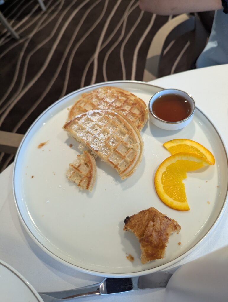 EGGO Waffles served in the Yacht Club Dining Room on MSC World America!