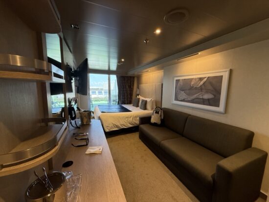Stateroom 9254 on MSC Seashore