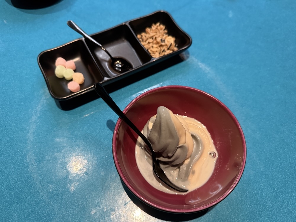 Soft serve dessert from Gunbae