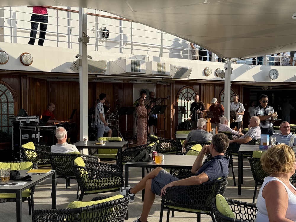 Sail away party on Queen Elizabeth