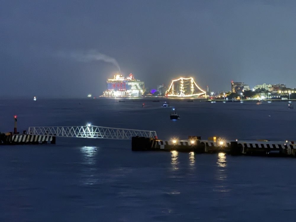 Waiting to depart Cozumel