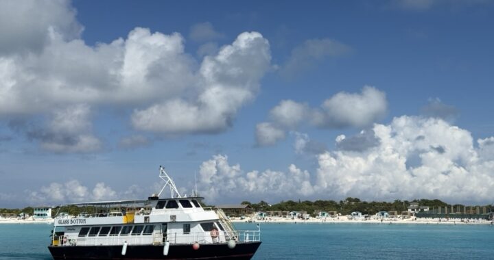 Tender boat heading to Half Moon Cay