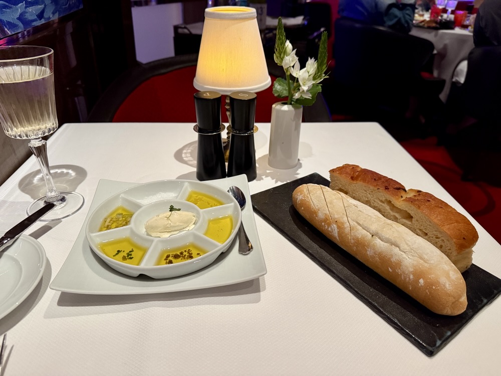 Bread Service at Rudi's Sel de Mer on Rotterdam