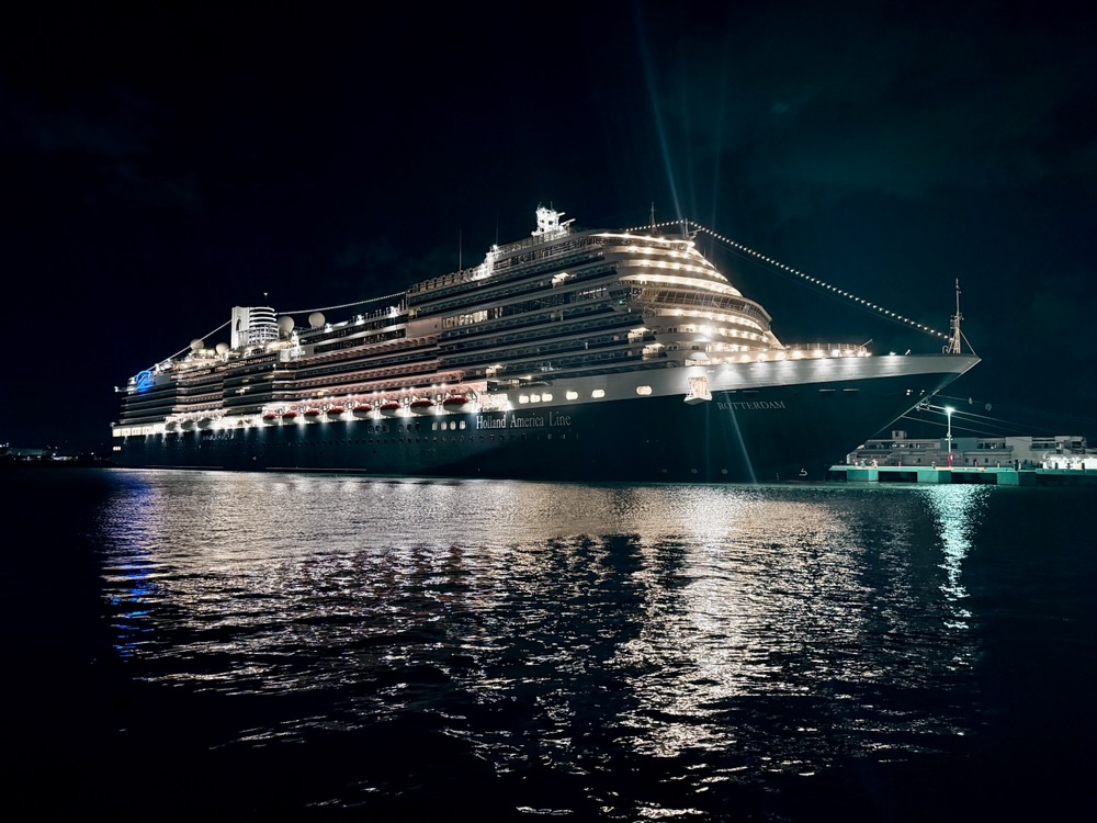 Rotterdam in San Juan on November 25, 2025