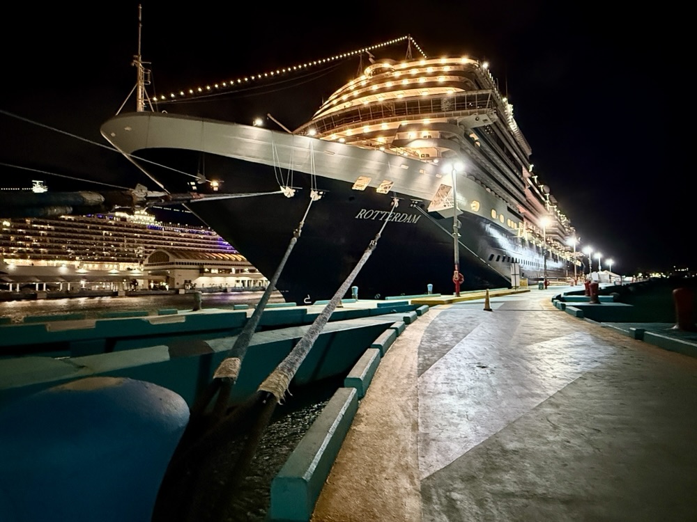 Rotterdam in San Juan on November 25, 2025