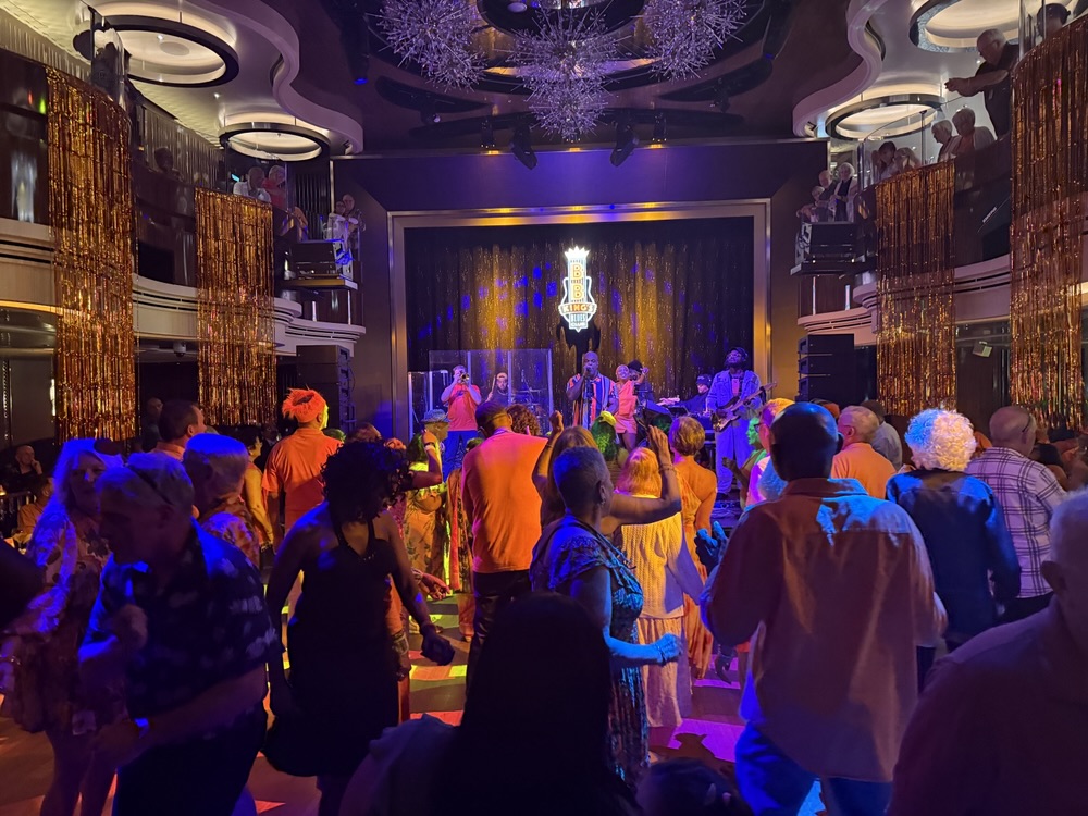 Scenes from the Orange Party on Rotterdam