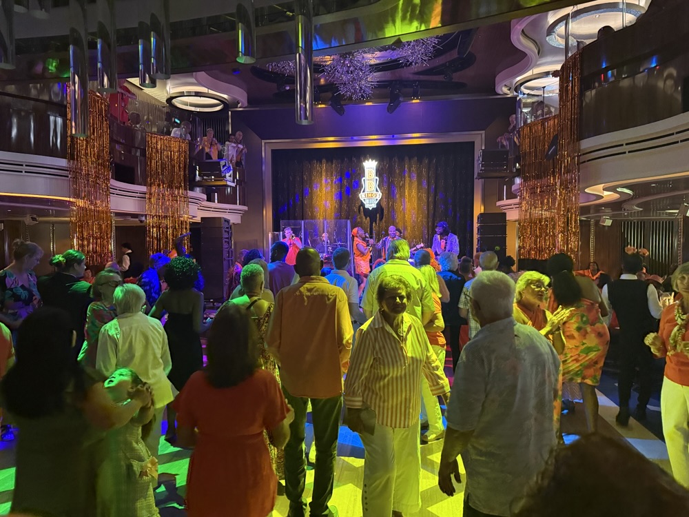 Scenes from the Orange Party on Rotterdam