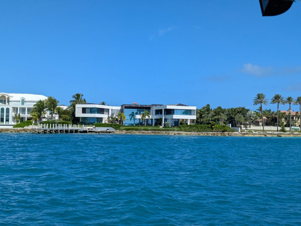 Jeff Bezos home on Paradise Island
