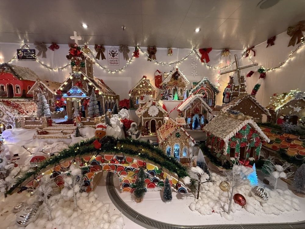 Rotterdam Gingerbread House Display 2025