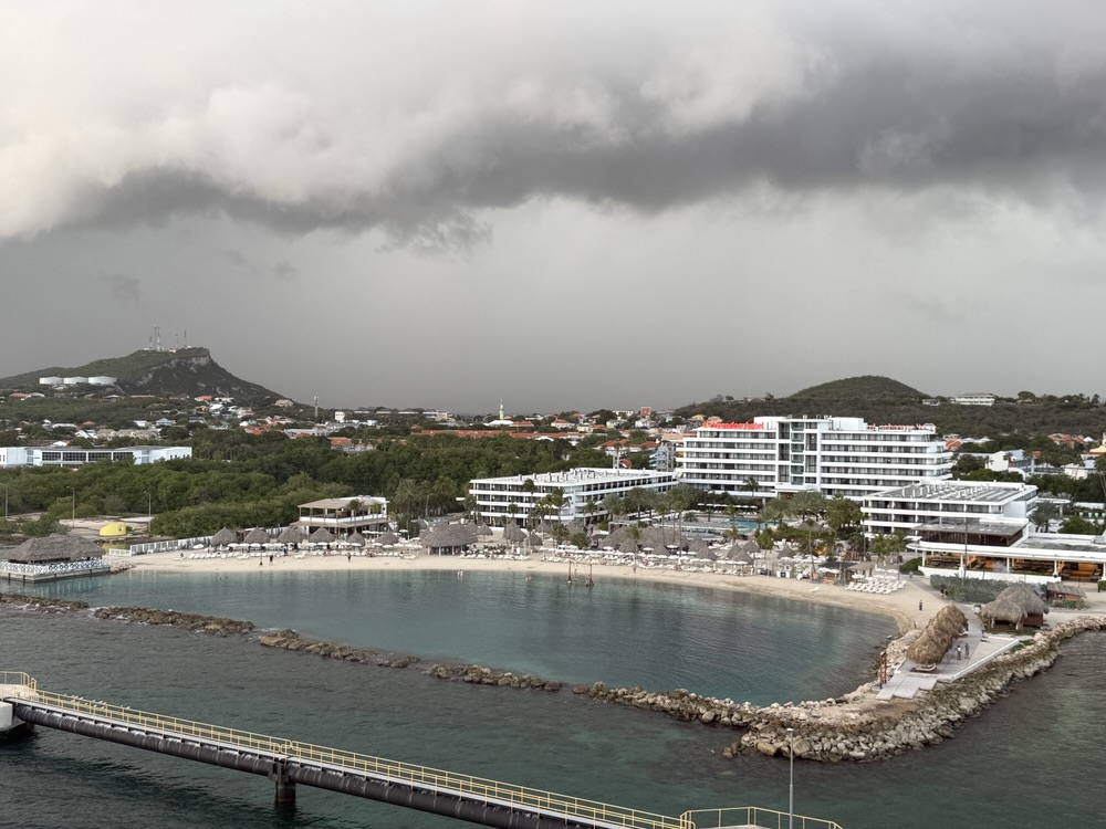 A stormy morning in Curacao