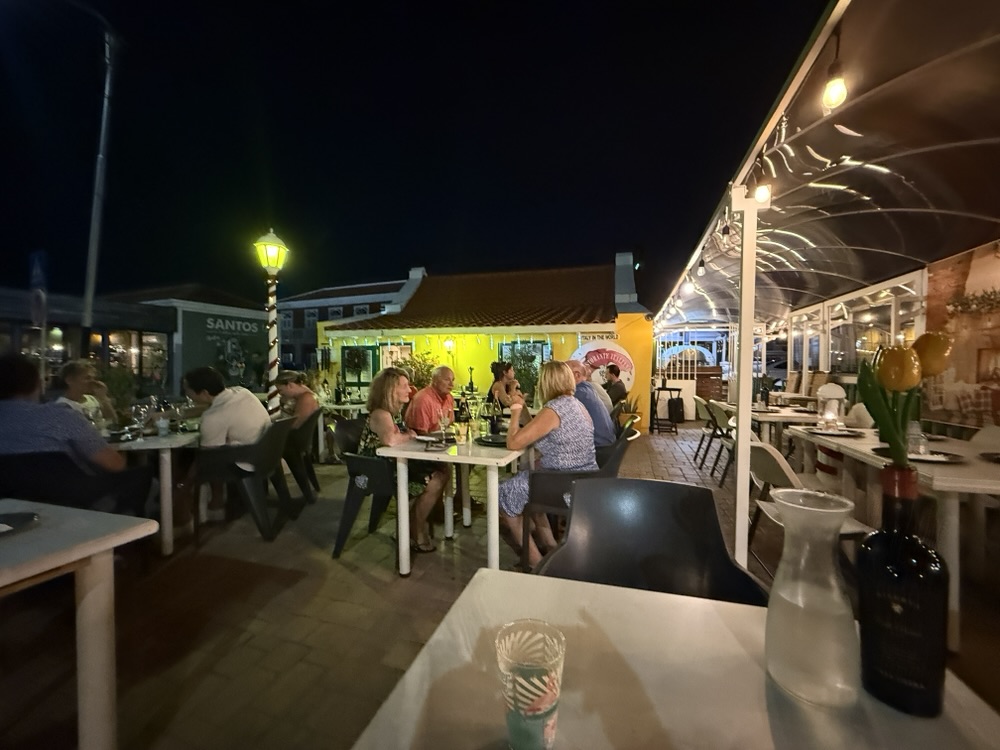 Italy in the World, Aruba