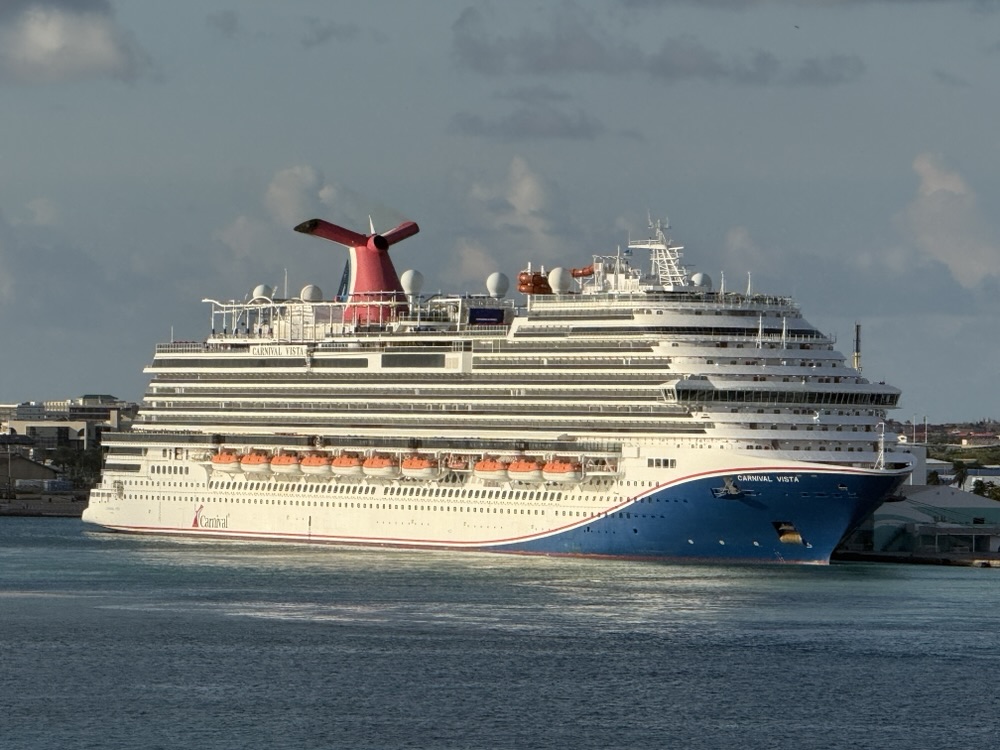 Carnival Vista docked in Aruba on December 3, 2025