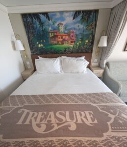 Room 8552 on the Disney Treasure