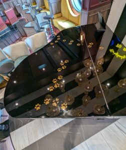 Scat Cat Lounge on the Disney Treasure