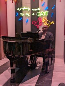 Scat Cat Lounge on the Disney Treasure