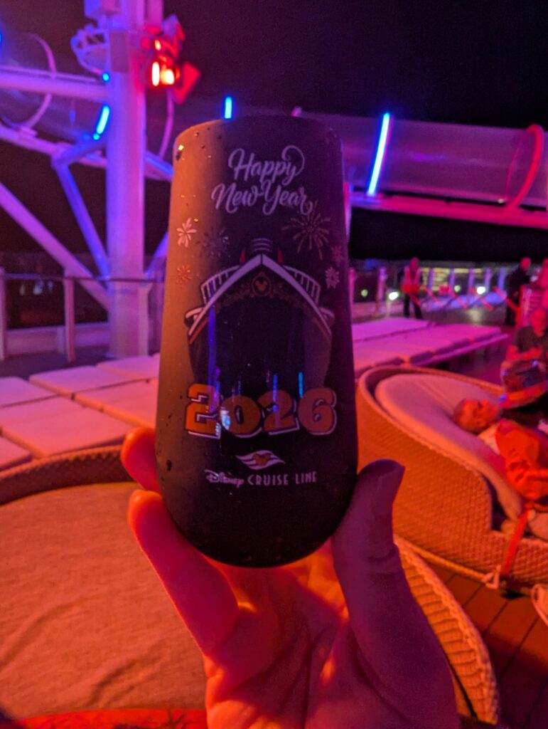 Souvenir champagne flutes