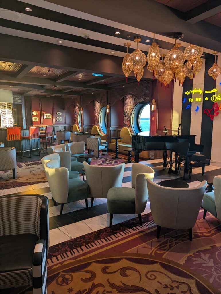 Scat Cat Lounge on the Disney Treasure